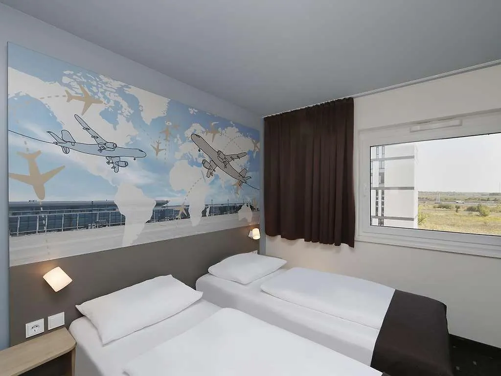 B&B Hotel Berlin-Airport 2*, Berlin