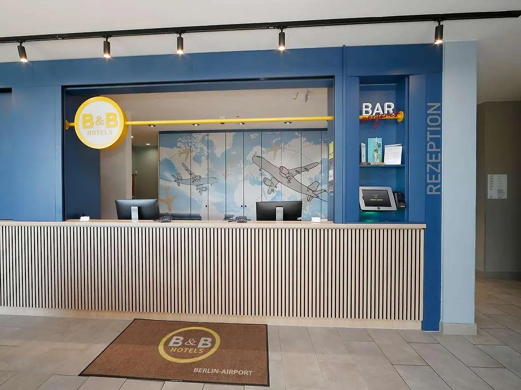 B&B Hotel Berlin-Airport Berlino